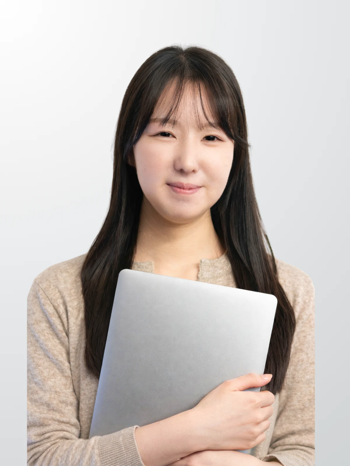 エアーセクション 2023年入社 女性社員